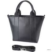 
                             Элегантная сумка в стиле "Tote Bag" от украинского бренда "LucheRino" изготовлена из высококачественного кожзаменителя и фурнитуры в цвете - никель.