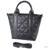 
                             Элегантная сумка в стиле "Tote Bag" от украинского бренда "LucheRino" изготовлена из высококачественного кожзаменителя и фурнитуры в цвете - никель.
