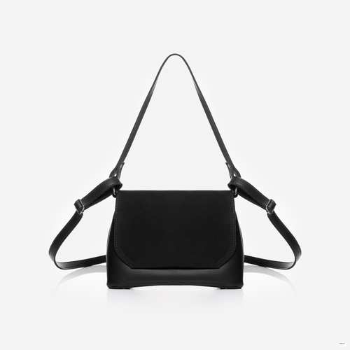 Сумка українського бренду ТМ  "Lucherino" стане хорошим придбанням не на один рік.  Невелика жіноча сумочка виготовлена з високоякісного шкірзамінника та якісної надійної фурнітури в кольорі - нікель. Одне відділення з однією кишенею на застібці.